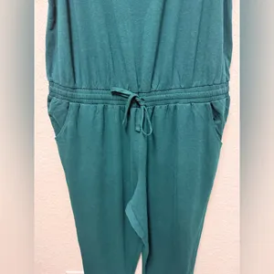 Everest Green Sleeveless Sweatpant Jumpsuit thumbnail 10
