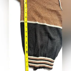 Free People‎ Sweater - Sz Medium - Deep V-Neck - Color Block - Gold Dust thumbnail 8