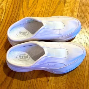 Ryka Ivory/Cream & White Round Toe SlipOn Comfort Walk Nitracel Mule Sneakers-7W thumbnail 2
