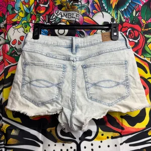 abercrombie and fitch shorts thumbnail 3