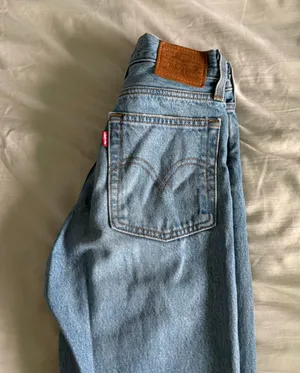 Levi’s Wedgie Jeans thumbnail 3
