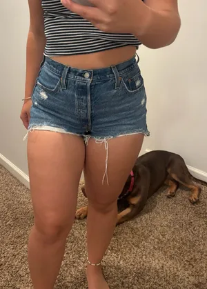 Levi’s 501 Shorts thumbnail 1