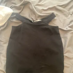 Adika Cut Out Skirt thumbnail 3