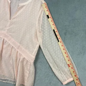LOFT Women Sz Medium Pale‎ Pink Clip Dot V-Neck Peplum Blouse Sheer Long Sleeve thumbnail 6