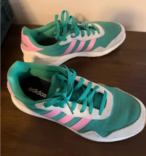 Retro green and pink adidas shoes thumbnail 1