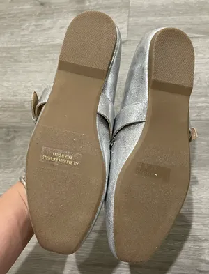 Silver Metallic Mary Jane Ballet Flats Size 6.5 thumbnail 4