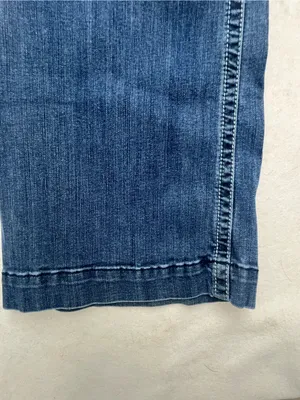 Ariat Women’s Medium Wash Stretch Wide Leg Denim Trouser Jeans Pants⁠ Size 32R thumbnail 2