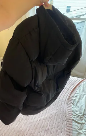 Black Short Puffer thumbnail 2