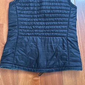The‎ North Face Lightweight black Puffer Vest Size S thumbnail 5