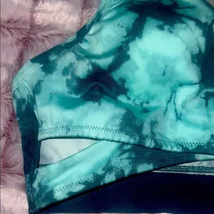 PINK Victoria's Secret‎ Green Sports Bra Intimates thumbnail 5