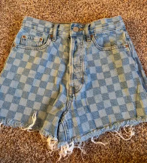 PacSun Denim Shorts Checkered Women’s 24 Ultra High-Rise Vintage 90s thumbnail 1