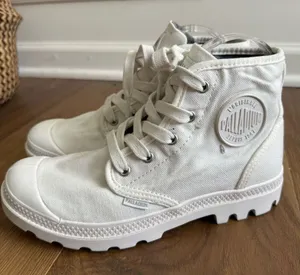 Palladium Pampa Hi Star White Chunky Lug Sole High Top Sneaker 7 thumbnail 1
