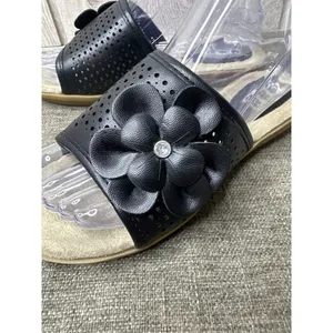 Womens Black Slide On Sandals Size 7 With Flower Rhinestone Detail Open Toe thumbnail 5