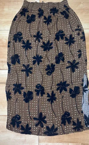 Outfit‎ JPR Brown Floral Polka Dot Rayon Midi Skirt Womens Medium Side Slit USA thumbnail 1