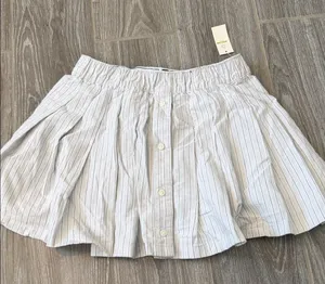 NEW Aerie offline varsity pin striped pleated skort with buttons bike shorts XS thumbnail 1