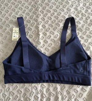 Offline sports bra thumbnail 2