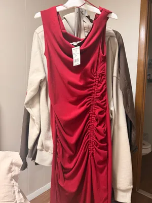 Discovery Red Off-Shoulder Ruched Bodycon Dress with Side Slit thumbnail 2