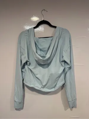 Light Blue Gymshark‎ Women's Hooded Cropped Pullover thumbnail 3