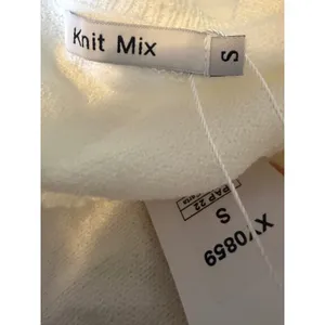 Knit Mix White Floral Embroidered Shimmer Crop Sweater Top Pointelle Puff y2k S thumbnail 8