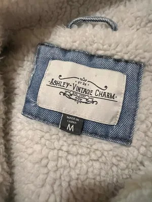 Fur Jean Jacket Size M thumbnail 2