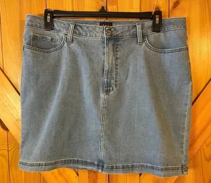 Lee Jean Skirt Built In Shorts Light Wash Stretch Size 18 (5309) thumbnail 1