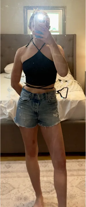 Abercrombie & Fitch Black Going Out Top thumbnail 1