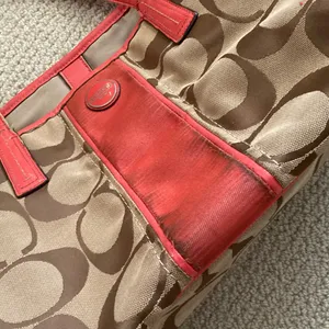 Coach Tan and Red Signature Canvas Shoulder Bag E1361-F21949 Fair Condition thumbnail 4