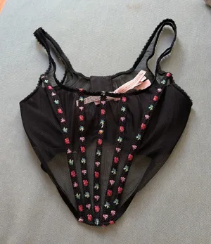PINK - Victoria's Secret corset thumbnail 1