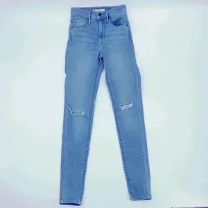 Levi's Distressed Women's Mile‎ High Super Skinny Distressed Jeans Size 25 thumbnail 3