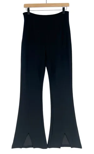 Wdirara Stretch Crepe Black Flared Cutout Hem Women's Side‎ Zip Pants NWT Size M thumbnail 1