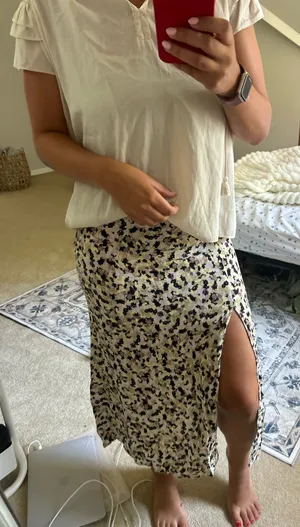 H&M Midi Skirt thumbnail 1