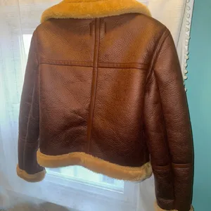 Urban Outfitters bomber jacket thumbnail 2