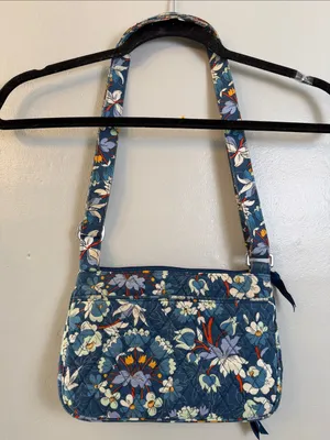 Vera Bradley Navy Blue Floral Quilted Shoulder Bag thumbnail 5