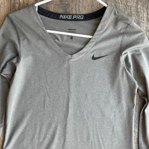Nike Pro Core Fitted Long-Sleeve T-Shirt Sz M thumbnail 3