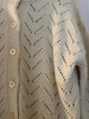 Gap Sweater thumbnail 2