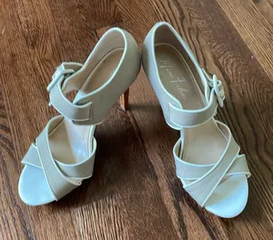 Marc Fisher 4in heels thumbnail 1