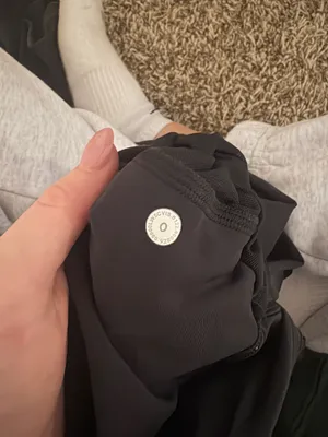 Lululemon Leggings With Pockets  thumbnail 3