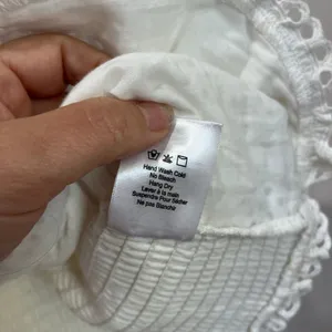 Heartloom Eyelet Ruffle Strap Top‎ Size M White Cotton Blend Boho Feminine thumbnail 4