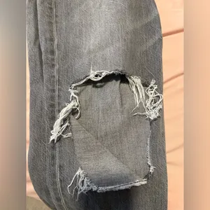 American Eagle Outfitters Gray Ankle Jeans thumbnail 2