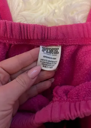 PINK Victoria’s Secret Sweats thumbnail 3