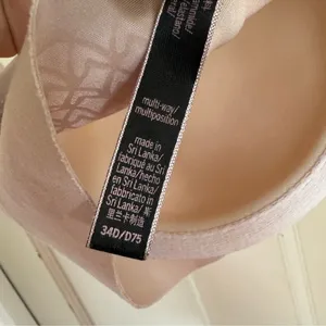 Victoria’s Secret pink‎ strapless bra size 34D thumbnail 7
