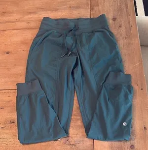 Lululemon green dance studio joggers. Size 4 thumbnail 1