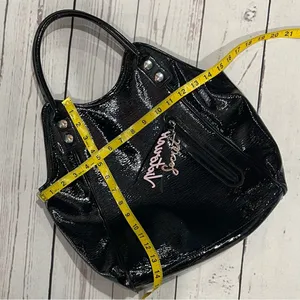 Victoria’s Secrete Black Tote Bag thumbnail 9