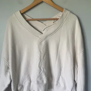 Aerie Cropped V-Neck Sweatshirt Off the Shoulder Cotton Blend Beige Size Medium thumbnail 2