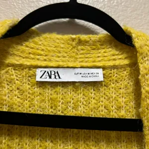 ZARA Chunky Knit Cardigan Sweater Oversized Mustard Yellow Open Front Sz Medium thumbnail 6