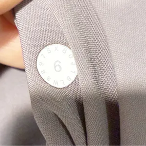 Lululemon On The Fly‎ Skirt *21" Magnum Grey Athletic Skirt Size 6 thumbnail 4