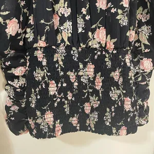 Free People Ruched V-neck Floral crop top black xs thumbnail 4