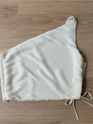 Peppermayo One-Shoulder Ivory Ribbed Crop Top thumbnail 3