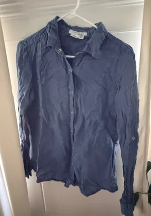 Ellen Tracy Company Linen Blue Snap Down Blouse Size M thumbnail 1
