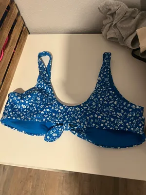 Hollister blue bikini top thumbnail 3